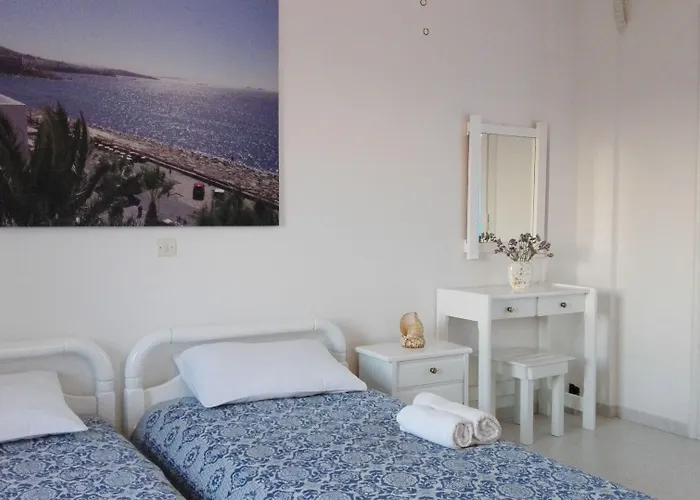 Remvi Aparthotel 3*
