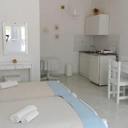 Aparthotel Remvi Studios 3*