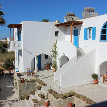 Aparthotel Remvi Studios Pounda