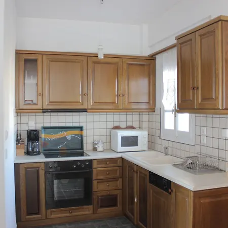 Remvi Studios Aparthotel 3*