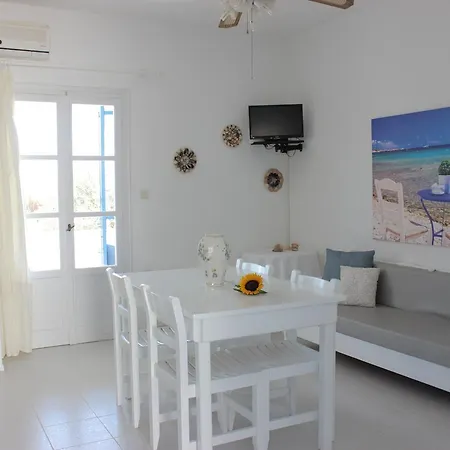 Aparthotel Remvi Studios 3*